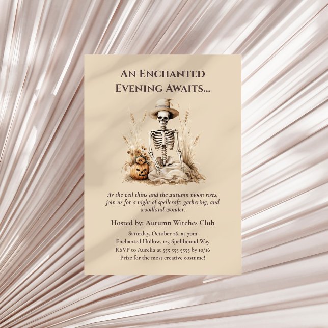 Invitation Drôle Skeleton d'automne - Rassemblement d'automne (Funny Autumn Skeleton – Witchy Fall Gathering Invitation on a boho neutral dry palm leaf)