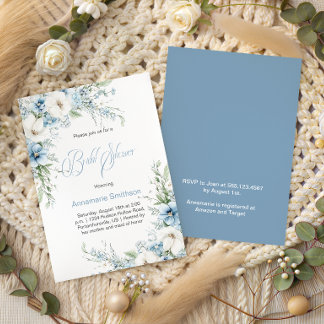 Invitation Dusty Blue et Fleurs Blanches pour une Baby Shower