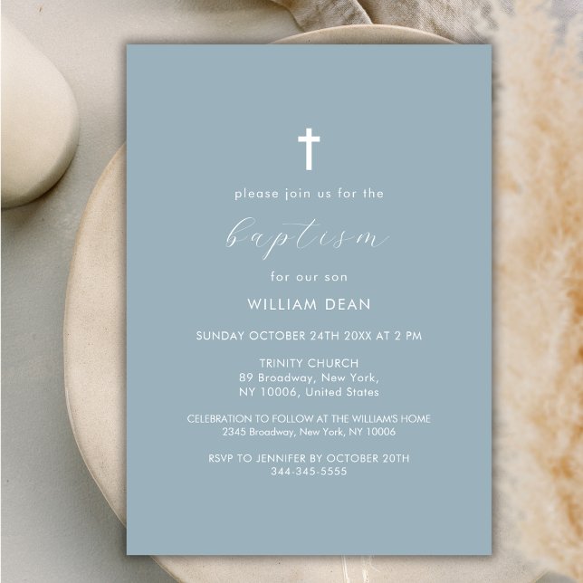 Invitation Dusty Blue Modern Script Boho Gold Cross Baptême (Dusty Blue Modern Script Boho Gold Cross Baptism Invitation)