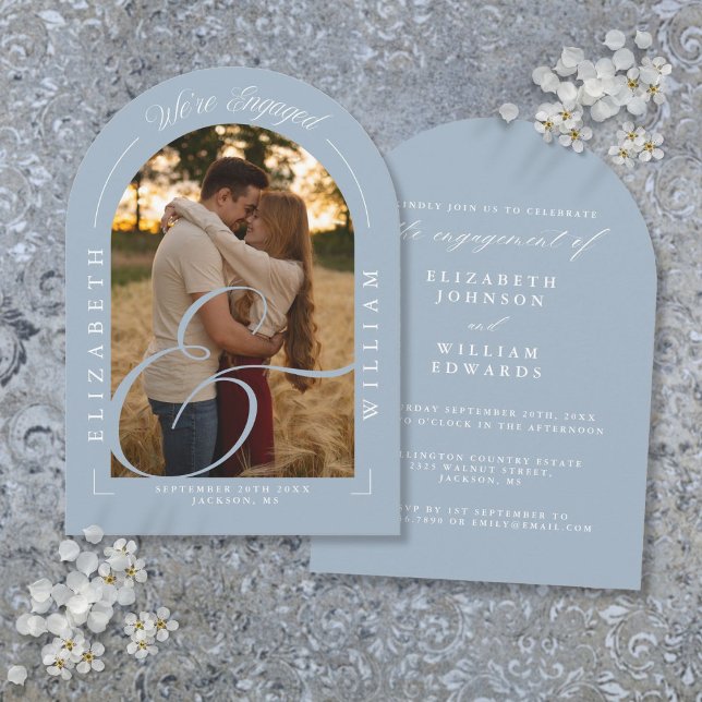 Invitation Dusty Blue Photo Arch Partie d'engagement (Dusty Blue Photo Arch Calligraphy Engagement Party Invitation)