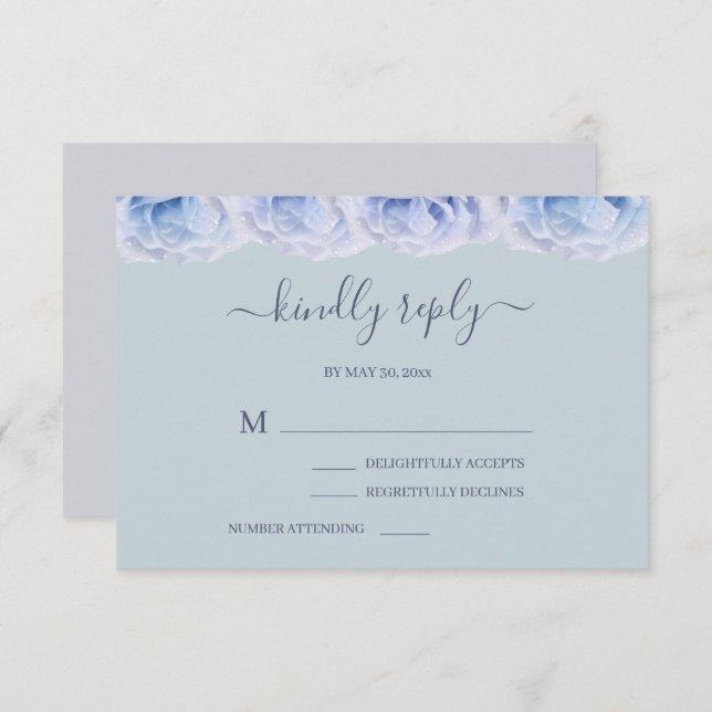 Invitation Dusty Blue Roses Sage Élégant Floral Mariage RSVP (Devant / Derrière)