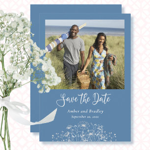 Invitation Dusty Blue White Fleur sauvage Photo QR Code Maria