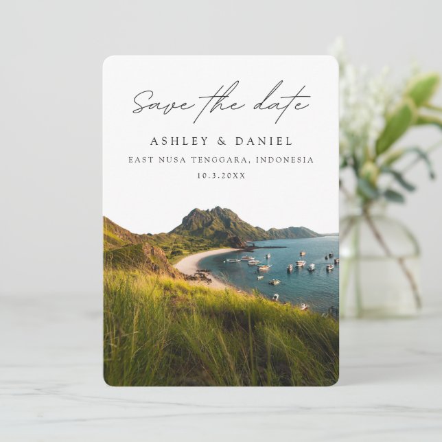 Invitation East Nusa Tenggara Save the Date Indonesia Mariage (Debout devant)