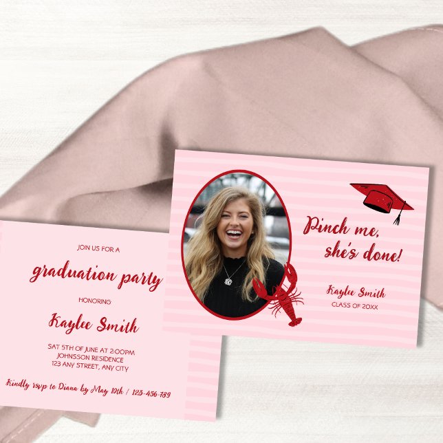Invitation Ébullition de l'écrevisse me Pinch Rose & Rouge Ph (Crawfish Boil Pinch Me Pink & Red Photo Graduation Invitation)