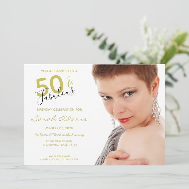 Invitation Elégant 50 & Fab Gold Black 50th Birthday Photo (Debout devant)