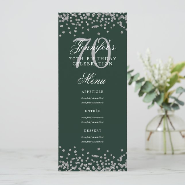 Invitation Elégant 70e Anniversaire Menu Argent Confetti Vert (Debout devant)