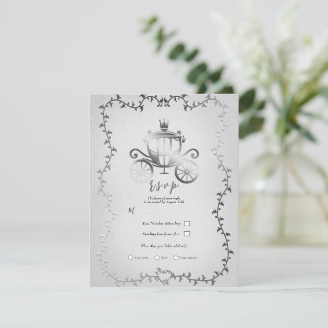 Invitation Elégant Argent Carriage Storybook Wedding RSVP (Debout devant)