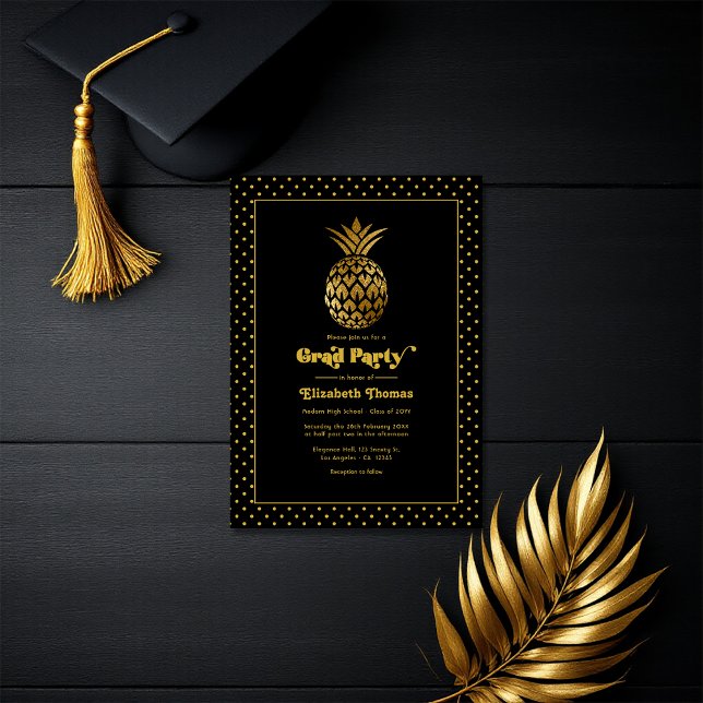 Invitation Élégant Black and Gold Pineapple Graduation Party (Elegant Black and Gold Pineapple Graduation Party Invitation)