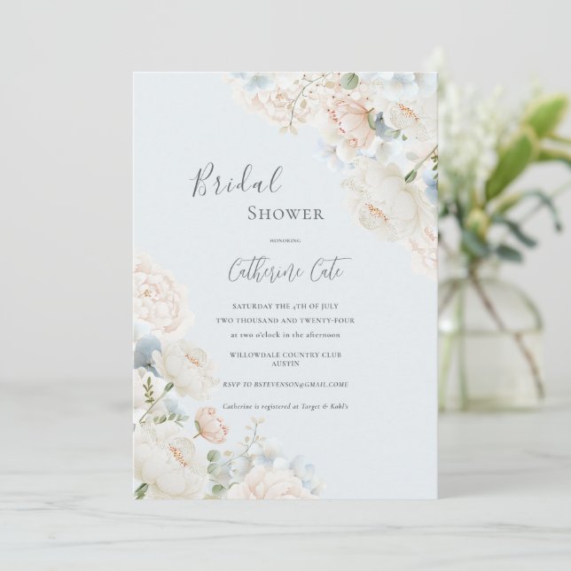 Invitation Elegant Blue Hydrangea Peonies Bridal Shower  (Debout devant)