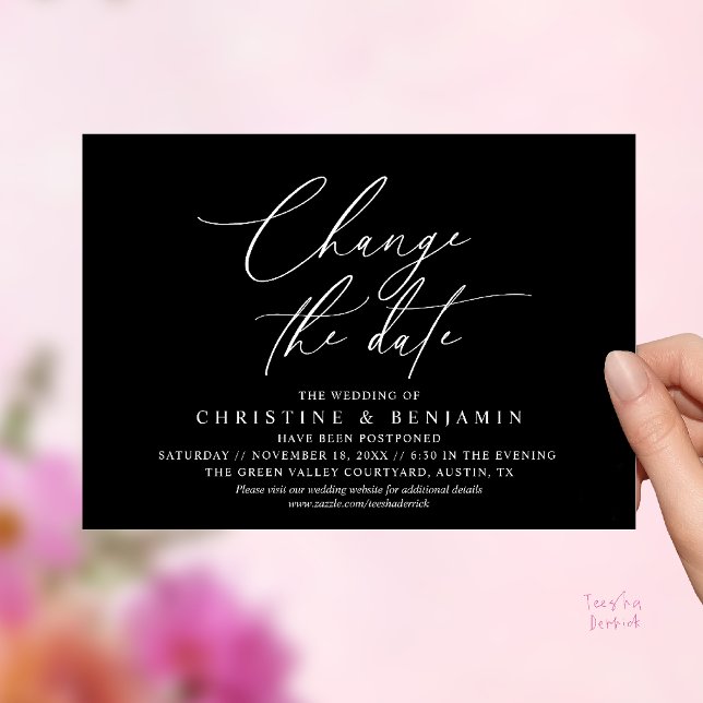Invitation Élégant Changement de Date Report de Mariage  (Elegant Script Change the Date Wedding Postponement Invitation Card in Classy Black)