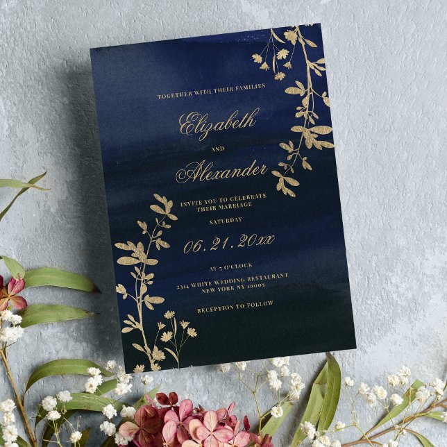 Invitation Élégant classique marine bleu or mariage (Elegant classic navy blue gold floral wedding)