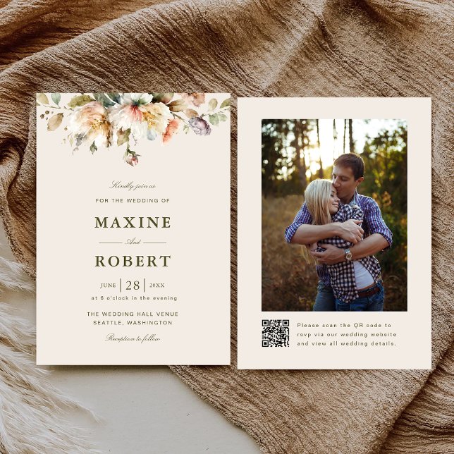 Invitation Élégant Code QR Photo Floral Botanique Mariage (Elegant floral botanical QR code photo wedding invitation with timeless romantic charm.)