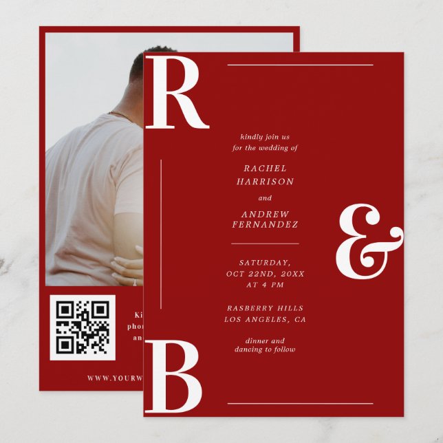 Invitation Élégant Crimson rouge Monogramme QR Code Mariage (Devant / Derrière)
