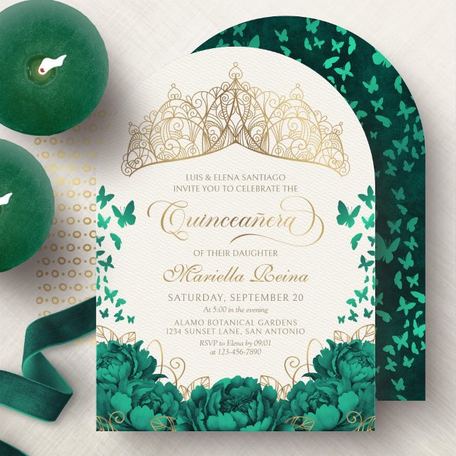 Invitation Élégant Emerald Green Princess Crown Quinceanera (Créateur téléchargé)