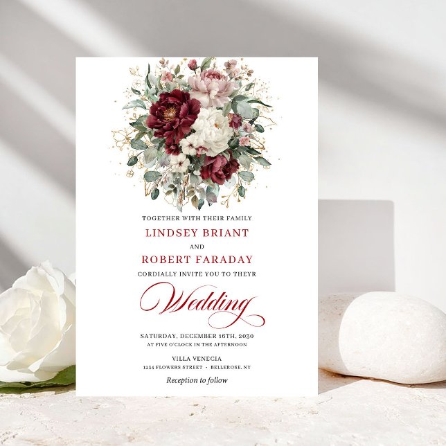 Invitation Élégant Mariage Blanc Floral Vert de Bourgogne Or (Elegant Burgundy White Floral Greenery Gold Wedding)