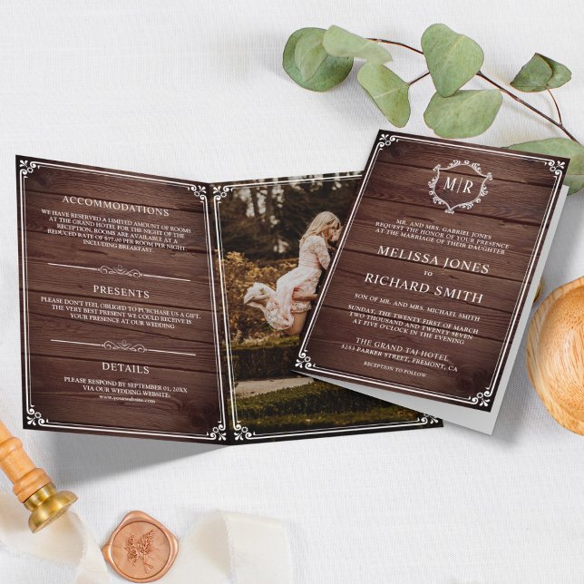Invitation Élégant Mariage Classique Monogramme Rustique en B (Créateur téléchargé)