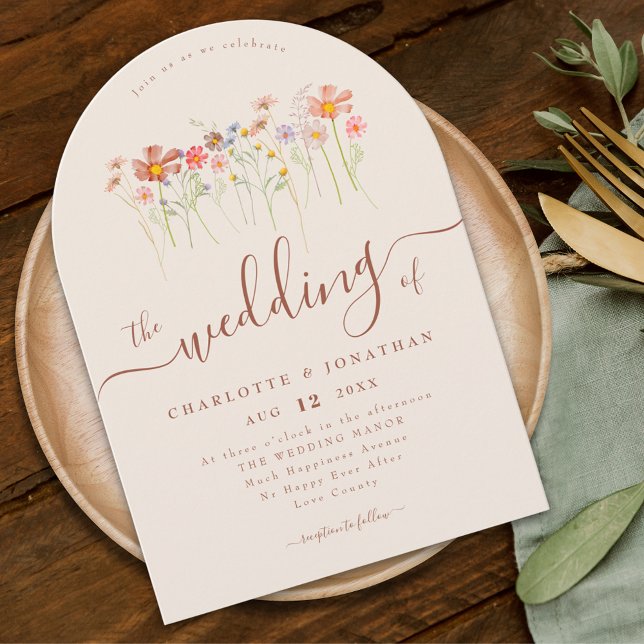 Invitation Élégant mariage sauvage boho beige terracotta (Elegant Wildflower boho fall floral beige Wedding arch invitation whimsical Elegant modern script)