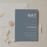 Invitation Élégant minimaliste Bat mitzvah bleu<br><div class="desc">Cette invitation minimaliste élégante à la bat mitzvah bleue blanche est parfaite pour une simple célébration religieuse. Le design comporte une belle police dans un arrière - plan bleu pour embellir votre événement.</div>