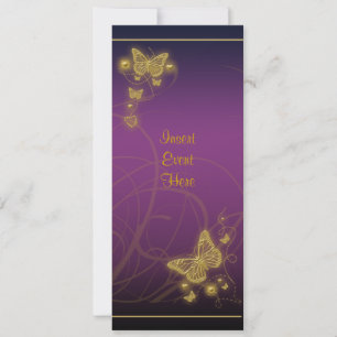 Invitation Élégant papillon doré à fleurs violettes roses