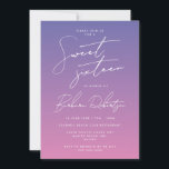 Invitation Élégant Périwinkle violet Sweet sixteen de script<br><div class="desc">Votre fille va adorer cette élégante invitation de fête d'anniversaire de Jessica Amber. Cette carte mignonne présente un modèle de couleur pourpre perwinkle. Une police de script girly vous indique qu'il s'agit d'un sweet sixteen, et vous pouvez modifier le texte pour le nom de la personne d'anniversaire, ainsi que les...</div>