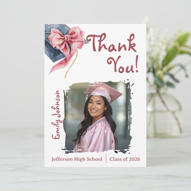 Invitation Elegant Pink Bow Graduation Thank You Card  (Debout devant)