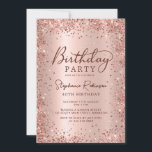 Invitation Elégant Rose Parties scintillant or métal 40e anni<br><div class="desc">Elégante rose moderne or métallique et parties scintillant 40e anniversaire invitations de fête. Ce design de carte à poutres adultes est composé d'un script de calligraphie manuscrit élégant, d'un arrière - plan métallique en faux or rose ou rose avec cadre de parties scintillant en glam autour. Facile à personnaliser, parfait...</div>