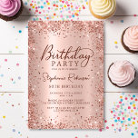 Invitation Elégant Rose Parties scintillant or métal 50e anni<br><div class="desc">Elégante rose moderne or métallique et parties scintillant 50e anniversaire invitations de fête. Ce design de carte à poutres adultes est composé d'un script de calligraphie manuscrit élégant, d'un arrière - plan métallique en faux or rose ou rose avec cadre de parties scintillant en glam autour. Facile à personnaliser, parfait...</div>