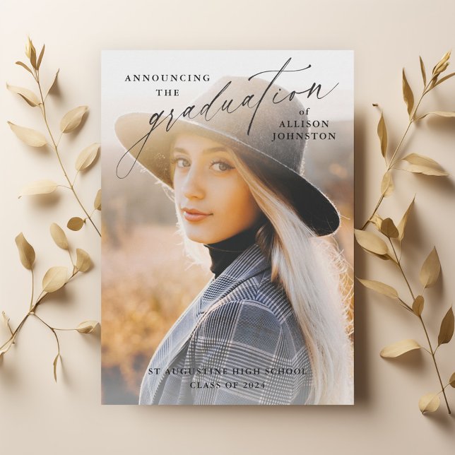 Invitation Élégant Script Photo Remise de Diplômes (Elegant Handwritten Script 2 Photo Graduation Invitation Announcement.)