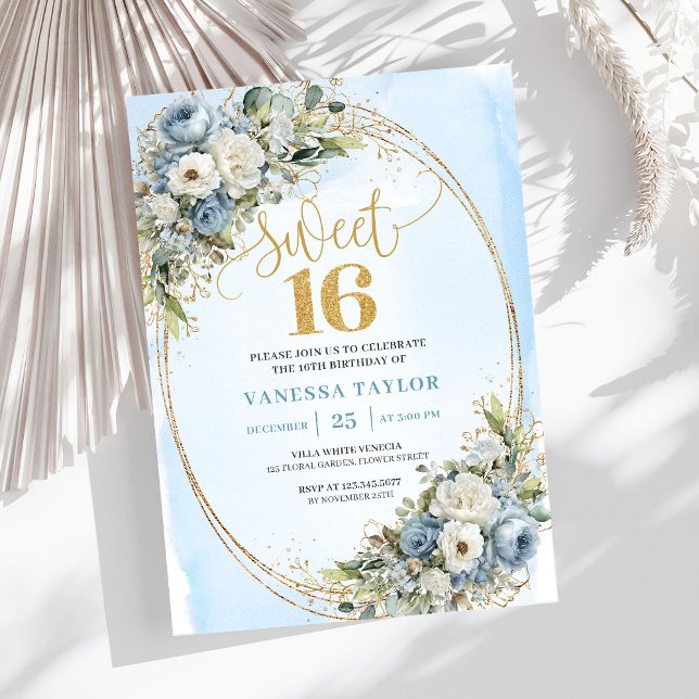 Invitation Élégant Seize Ans Fleurs Pâle Bleu Feuillage  (Elegant Dusty Blue Floral Greenery Sweet Sixteen Invite)