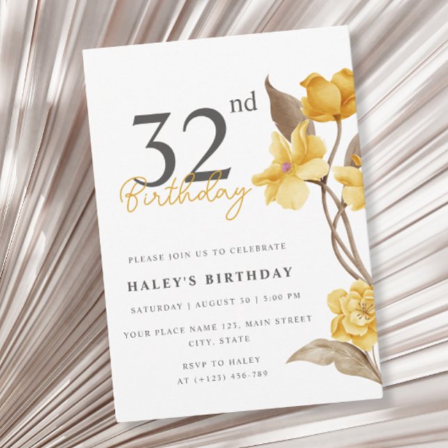 Invitation Élégant Simple Floral Chic Jaune 32e Anniversaire (Créateur téléchargé)