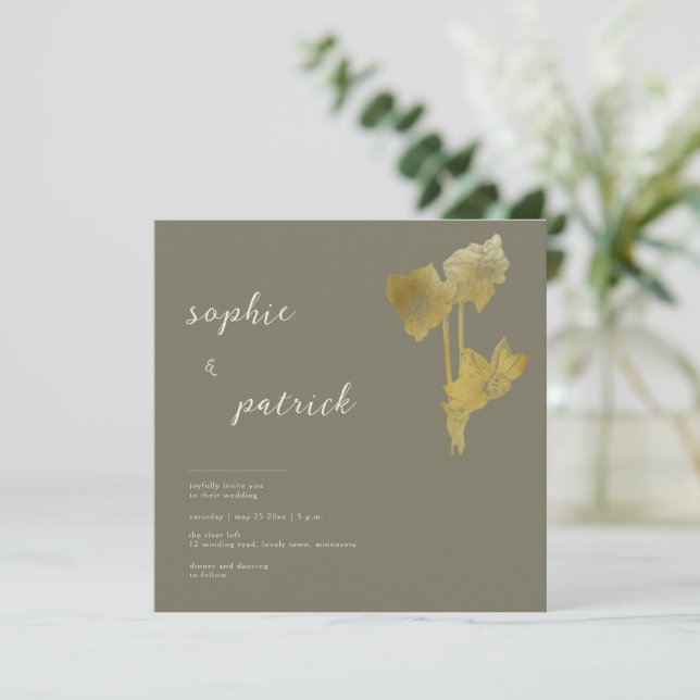 Invitation Élégante Daffodiles d'or Moderne Mariage de printe (Debout devant)