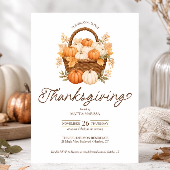 Invitation élégante de dîner de Thanksgiving avec  (elegant pumpkin harvest basket thanksgiving friendsgiving dinner invitation card)