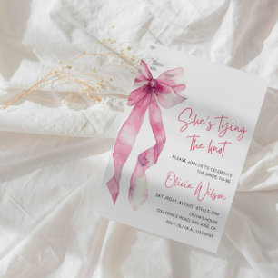 Invitation Élégante Fête des mariées "She’s Tying the Knot"