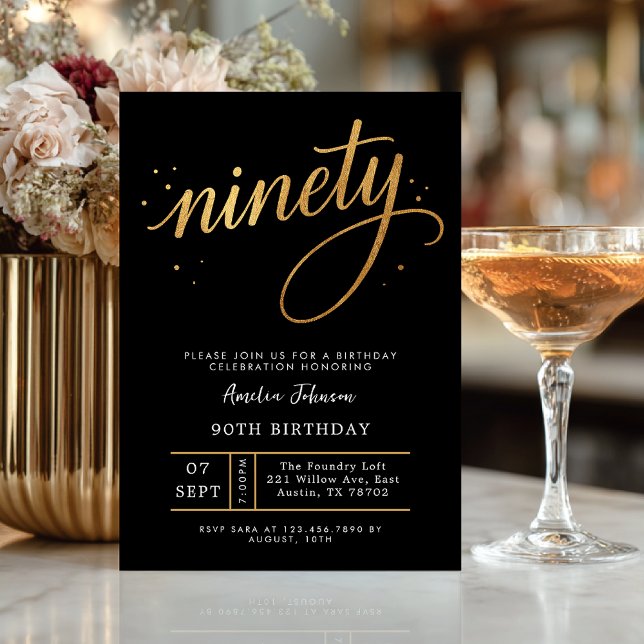Invitation élégante noir et or pour 90e anniversai (Celebrate ninety in timeless style with this elegant black and gold invitation.)