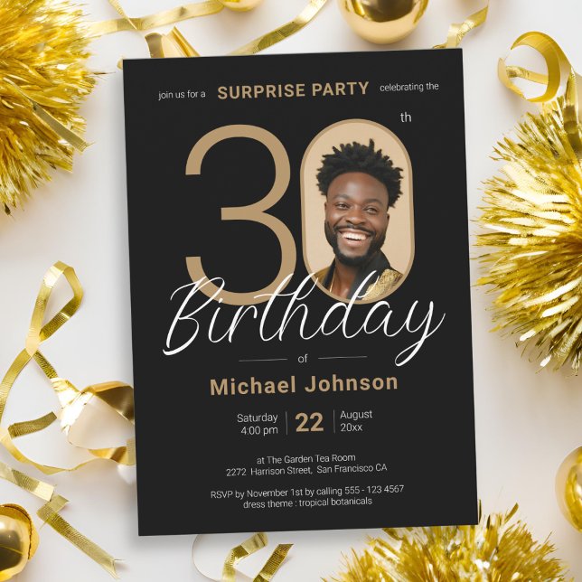 Invitation Elégante photo Gold Black Surprise 30e anniversair (Elegant Photo Gold Black Surprise 30th Birthday Invitation)