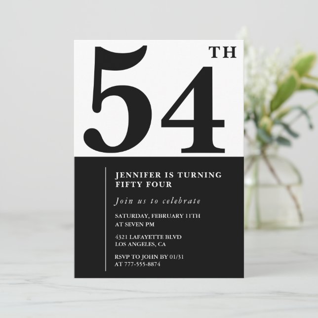 Invitation élégante pour les 54 ans d'une femme No (Debout devant)