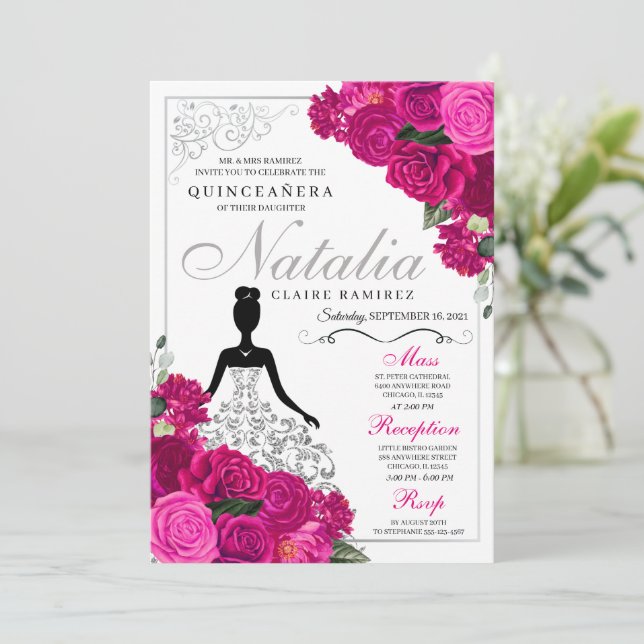 Invitation Elégante Quinceanera florale rose Fuchsia argent (Debout devant)