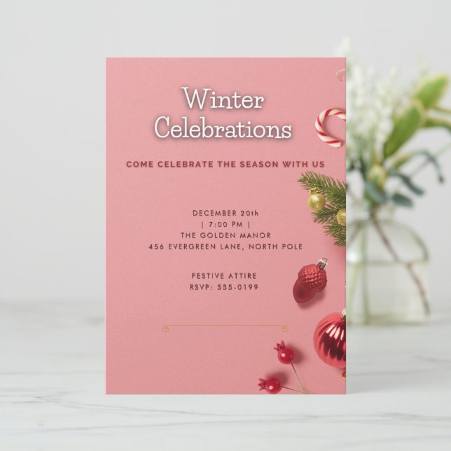 Invitation élégante rose pour une fête de Noël en  (Debout devant)