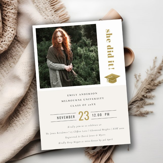 Invitation Élégante Typographie Or Diplôme de la Cap Photo (Créateur téléchargé)