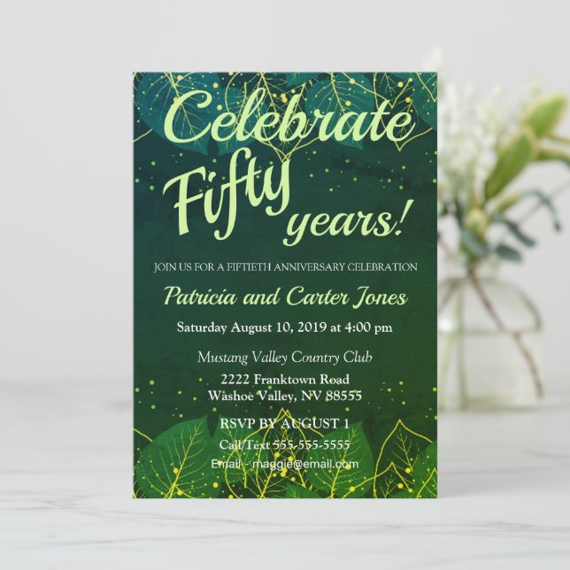Invitation élégante verte et dorée pour 50e annive (Debout devant)