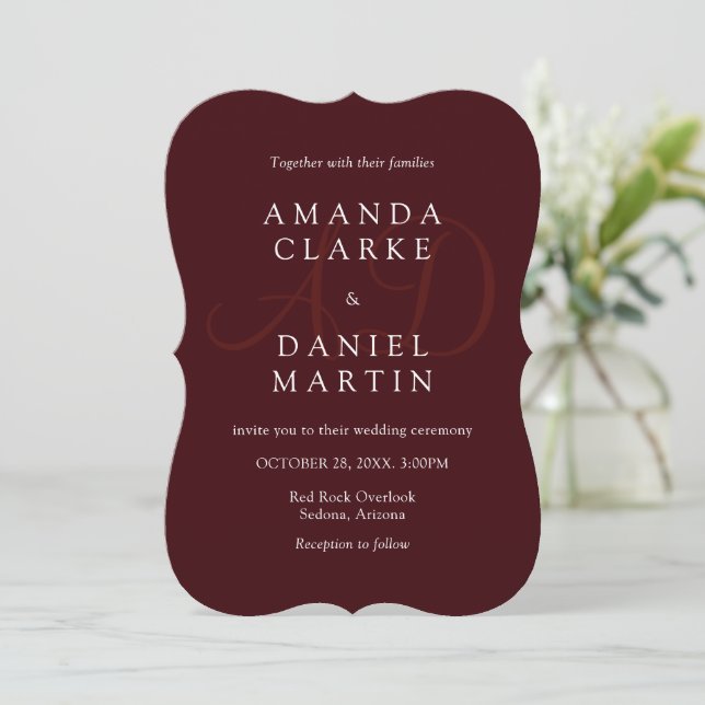 Invitation Élégantes Initiales de Monogramme de Mariage Burgu (Debout devant)