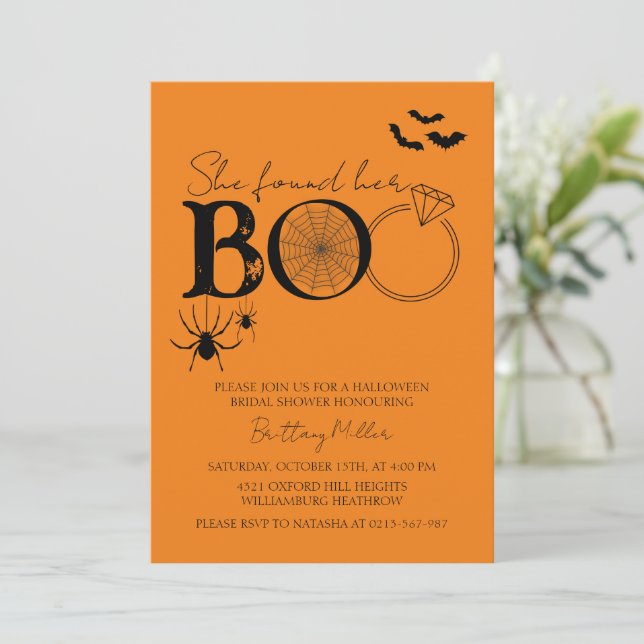 Invitation Elle A Trouvé Sa Fête des mariées Boo Halloween (Debout devant)