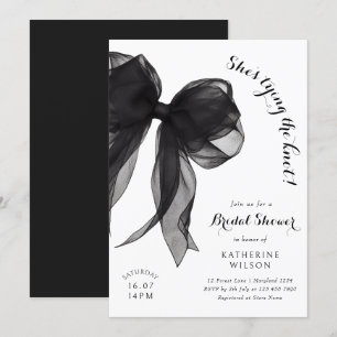 Invitation Elle est en train de nouer la Fête des mariées Bla