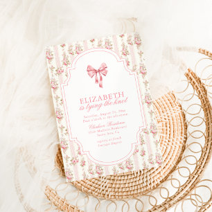 Invitation Elle est en train de nouer la Fête des mariées de