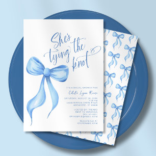 Invitation Elle est en train de nouer la Fête des mariées de