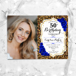 Invitation Empreinte de léopard Gold Royal Blue Photo 50e ann<br><div class="desc">Elégante invitation au 50e anniversaire fleurie féminine avec votre photo. Décor blanc bleu roi glam avec faux or parties scintillant. Caractéristiques animal empreinte de léopard, chaud saphir bleu roses, police de script et confetti. Parfait pour une fête anniversaire adulte élégante. Personnalisez avec vos propres détails. Peut être customisé pour n'importe...</div>