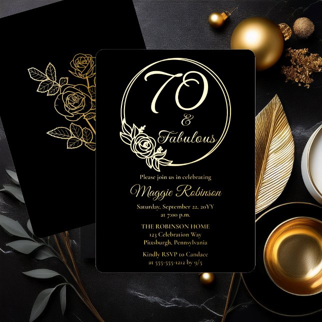 Invitation En Aluminium 70 et fabuleuse fête du 70e anniversaire bloquée (Simply Elegant Rose Wreath "70 and Fabulous" 70th Birthday Party Black Stamped Gold Foil Invitation )