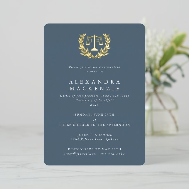 Invitation En Aluminium Blue JD Law Scales+Laurel Wreath Graduation Party (Debout devant)