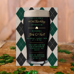 Invitation En Aluminium Cheers & Bières Guinness Pint Adulte Anniversaire<br><div class="desc">Célébrez en style avec ces vraies feuilles amusantes et très tendance pressé n'importe quel âge des invitations d'anniversaire adulte. Ce design est facile à personnaliser avec votre libellé d'événement spécial et vos invités seront ravis quand ils reçoivent ces invitations fabuleux.</div>