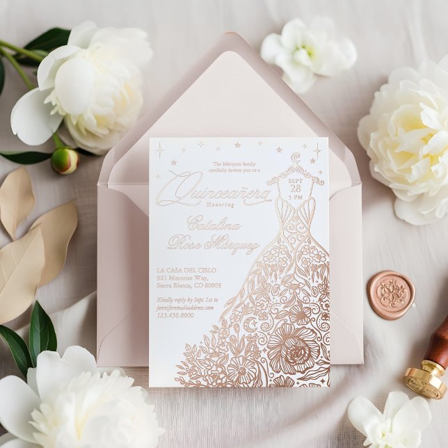 Invitation En Aluminium Chic Floral Quinceañera Gown Celestial Moon Stars (Chic Floral Quinceañera Gown Celestial Moon Stars Foil Invitation)